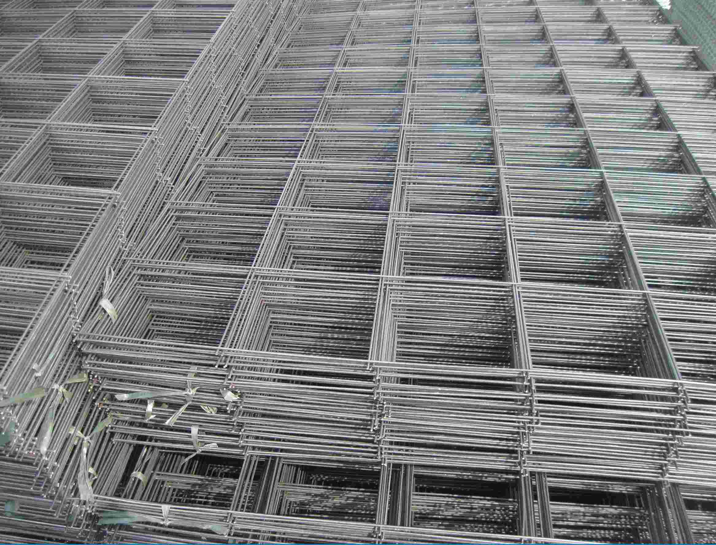 地 暖 鋼 絲 網(wǎng) 片